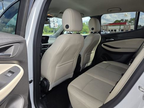 Used 2024 Buick Encore GX Sport Touring FWD image 13