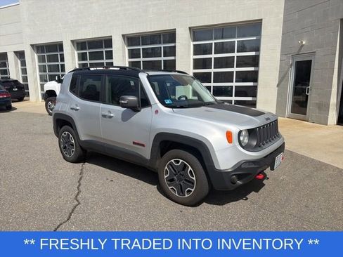 Used 2016 Jeep Renegade Trailhawk AWD/4WD image 1