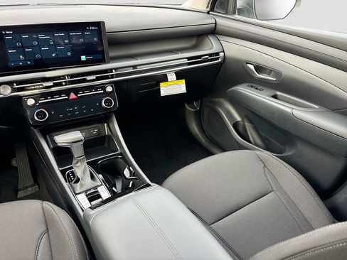 New 2026 Hyundai Tucson SEL image 22
