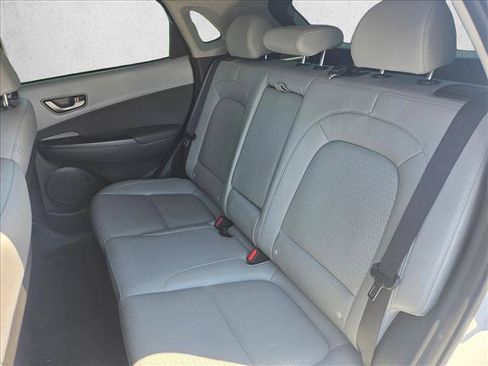 Used 2018 Hyundai Kona Limited FWD image 15