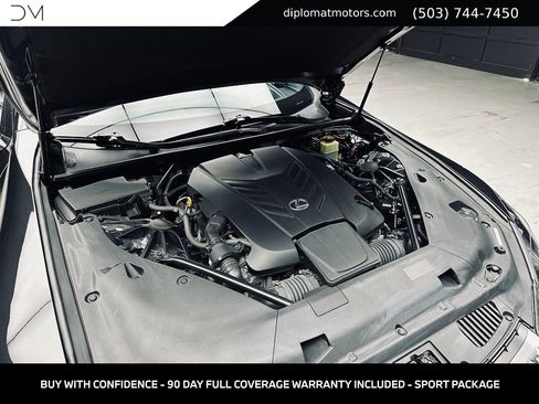 Used 2018 Lexus LC 500 Coupe w/ Sport Package RWD image 39