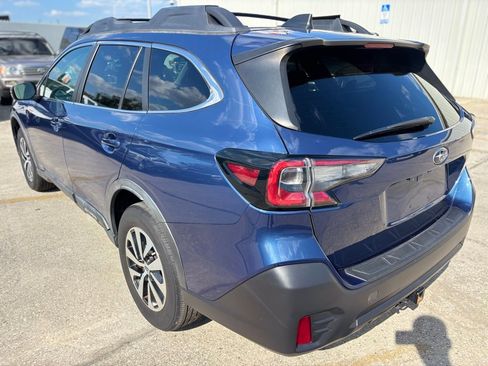 Used 2020 Subaru Outback Premium w/ Popular Package #1 image 3