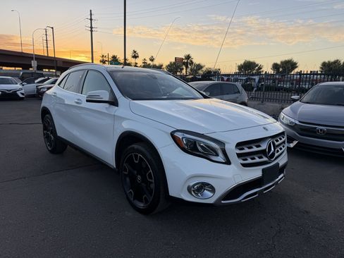 Used 2019 Mercedes-Benz GLA 250 image 3