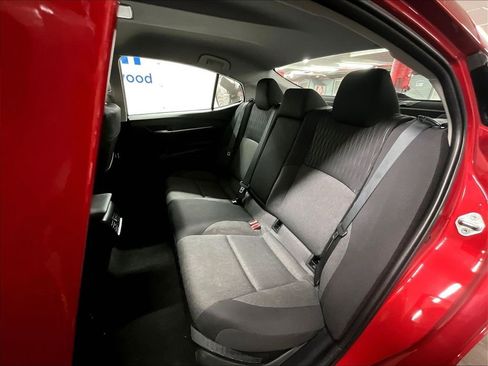 Used 2025 Toyota Camry LE FWD image 15