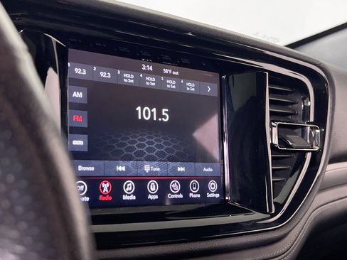 Used 2022 Dodge Durango GT image 14