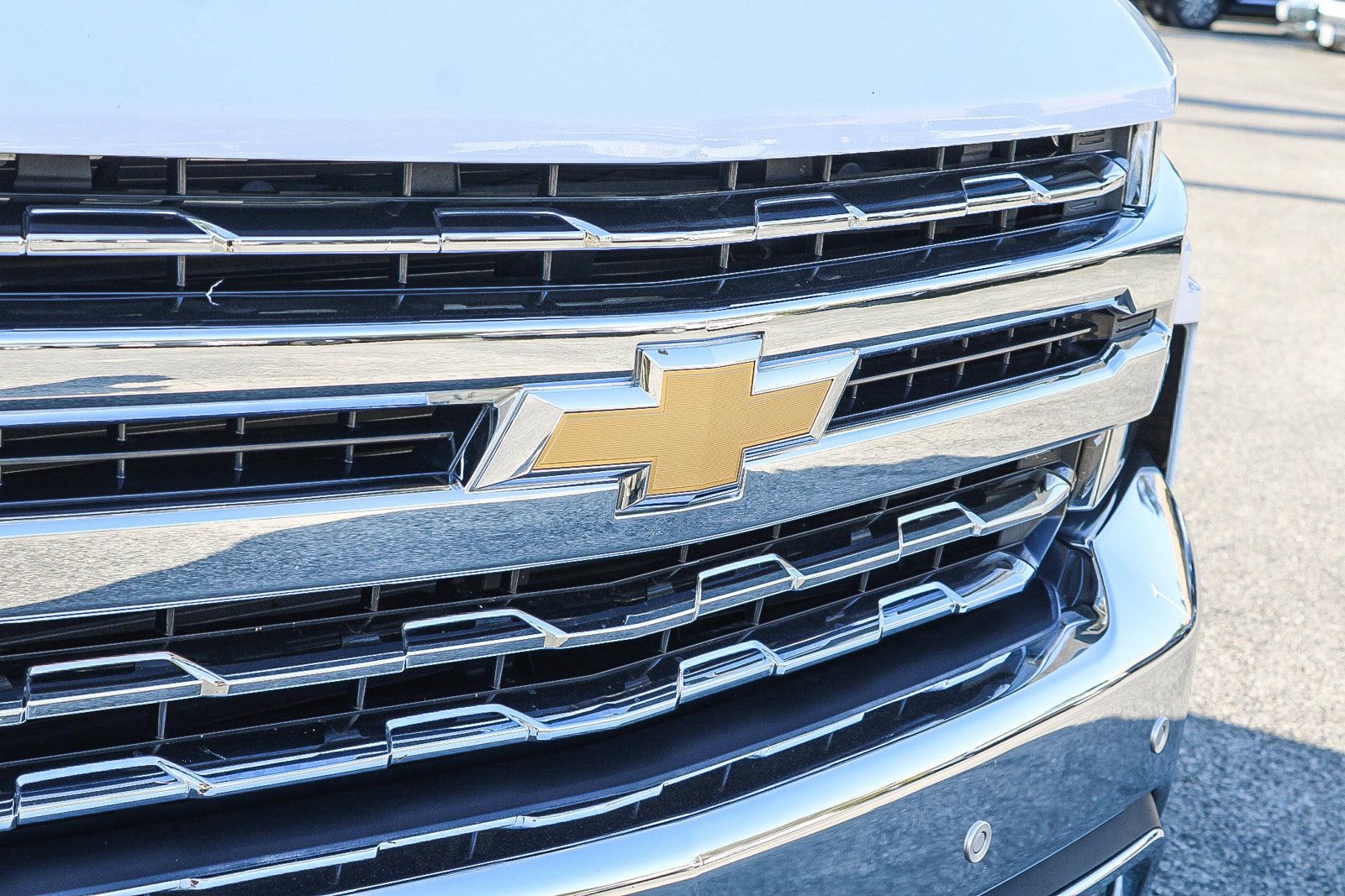 Used 2019 Chevrolet Silverado 1500 LTZ w/ LTZ Plus Package AWD/4WD image 11