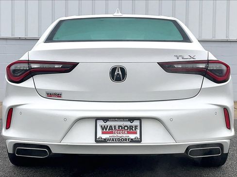 Used 2022 Acura TLX w/ Technology Package image 5