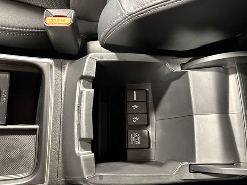Used 2015 Honda CR-V Touring image 24