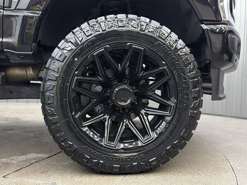 Used 2024 Ford F250 Lariat w/ Lariat Ultimate Package image 10