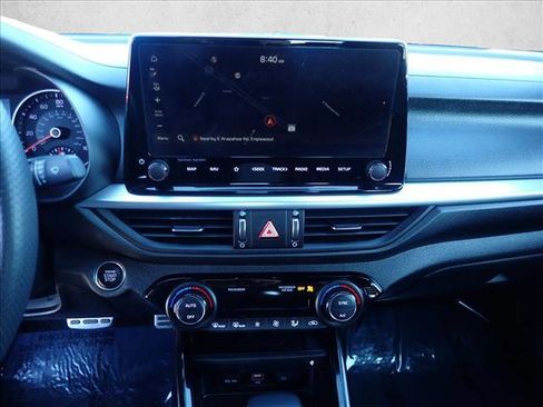 Used 2024 Kia Forte GT-Line w/ GT-Line Premium Package image 15