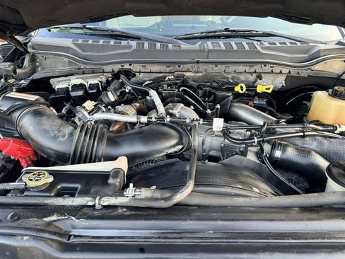 Used 2017 Ford F250 Lariat w/ Lariat Ultimate Package AWD/4WD image 43