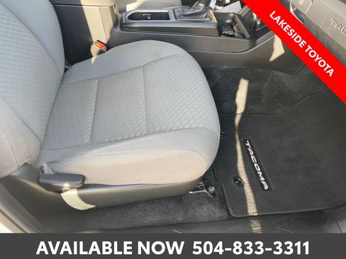 Certified 2022 Toyota Tacoma SR w/ SR Convenience Package RWD image 17