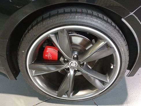 Used 2014 Jaguar F-TYPE Convertible RWD image 35