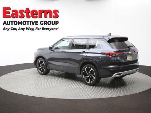 Used 2024 Mitsubishi Outlander SE FWD image 65