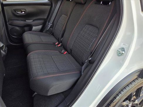 Certified 2025 Honda HR-V Sport image 17