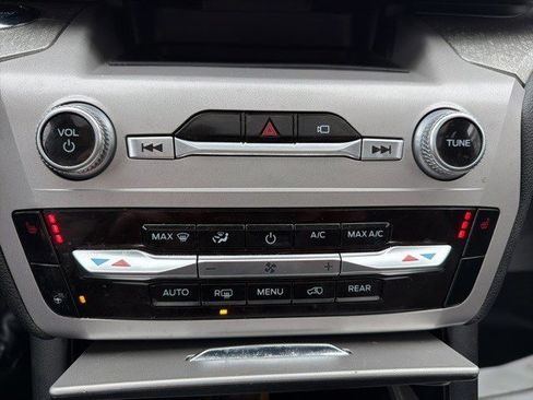 Used 2023 Ford Explorer Timberline image 21