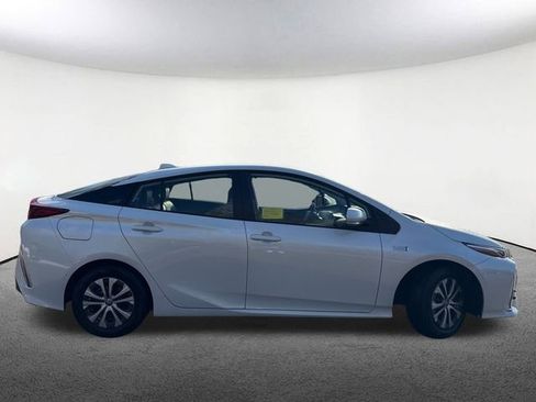 Certified 2021 Toyota Prius Prime Limited image 18