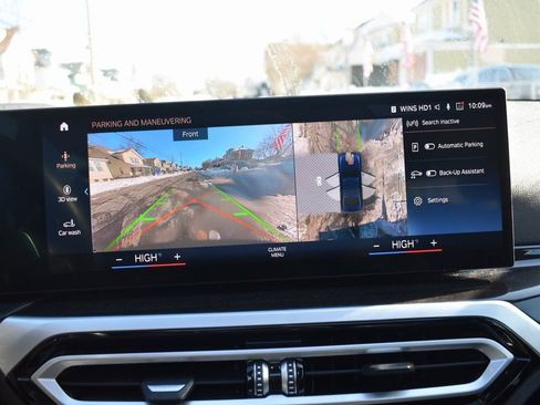 Used 2024 BMW 330i xDrive 330i xDrive image 17