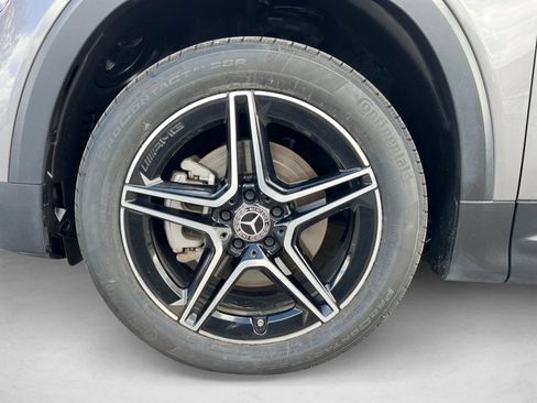 Used 2023 Mercedes-Benz GLB 250 4MATIC image 9