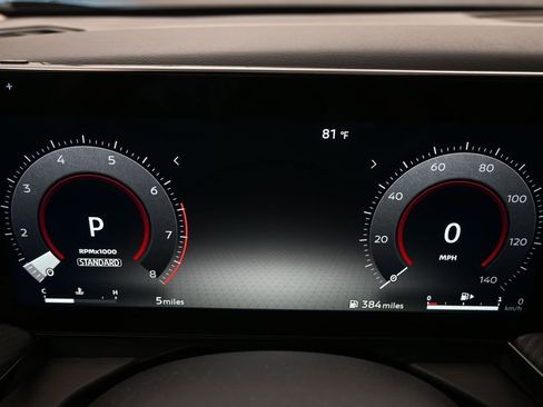 New 2026 Nissan Kicks SR w/ SR Premium Package FWD image 14