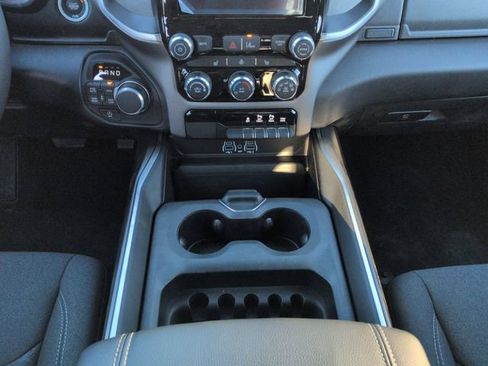 New 2026 RAM 1500 Big Horn AWD/4WD image 18