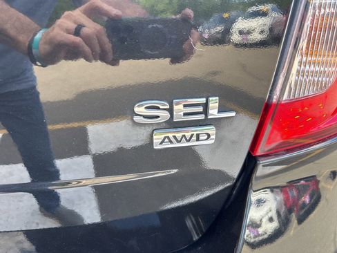 Used 2014 Ford Edge SEL w/ Equipment Group 204A AWD/4WD image 36
