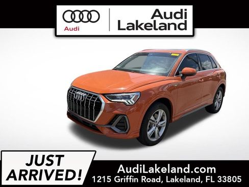 Used 2023 Audi Q3 2.0T Premium Plus w/ Premium Plus Package AWD/4WD image 1