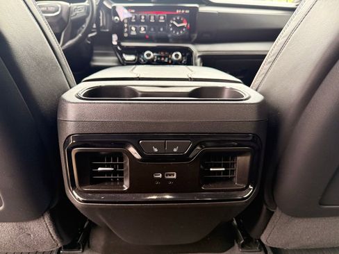 Used 2024 GMC Sierra 2500 AT4X w/ AT4X AEV Edition AWD/4WD image 29