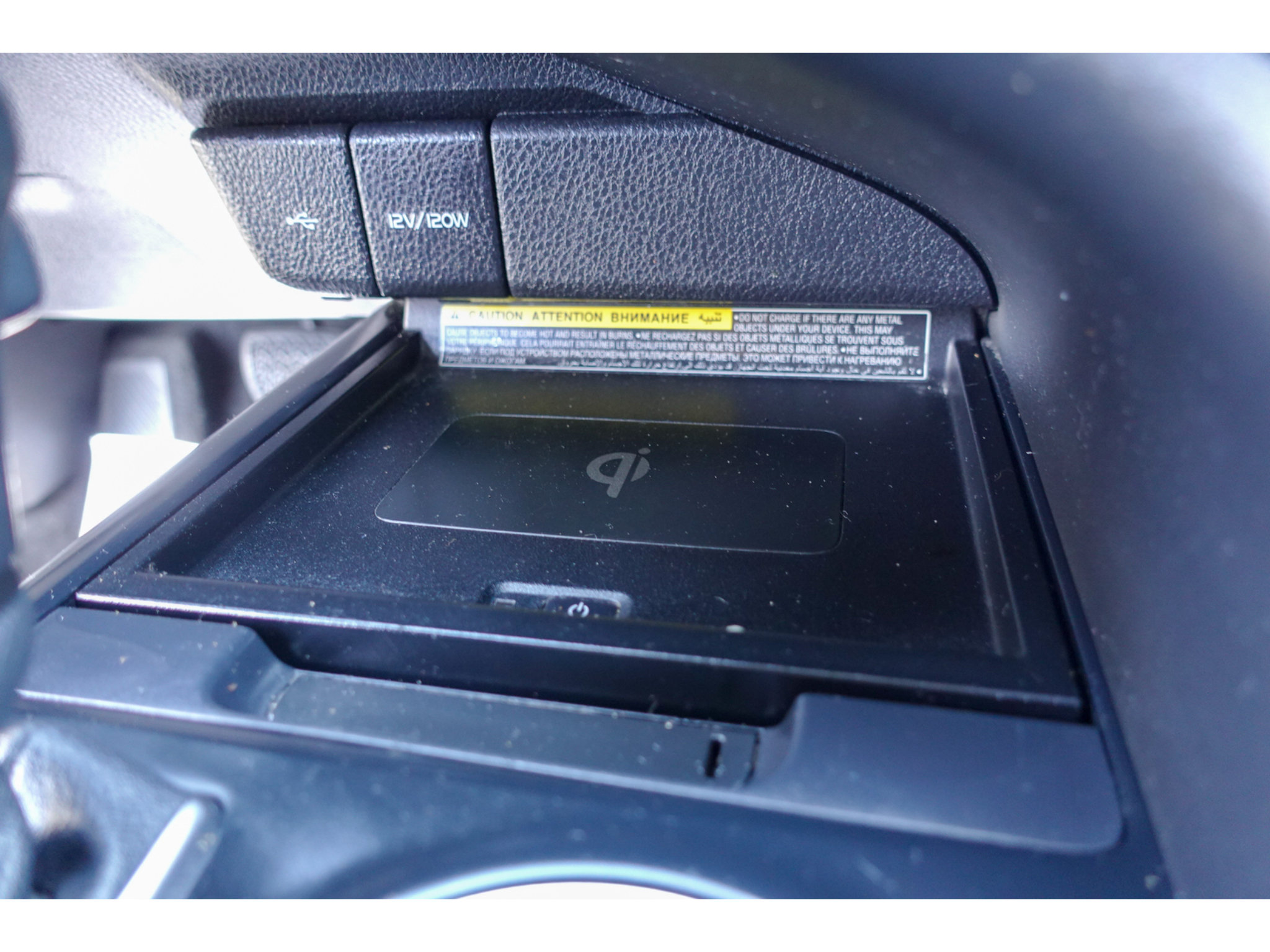 Used 2020 Toyota Camry XSE FWD image 21