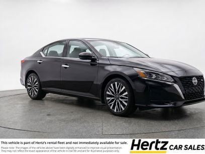 Used 2025 Nissan Altima 2.5 SV