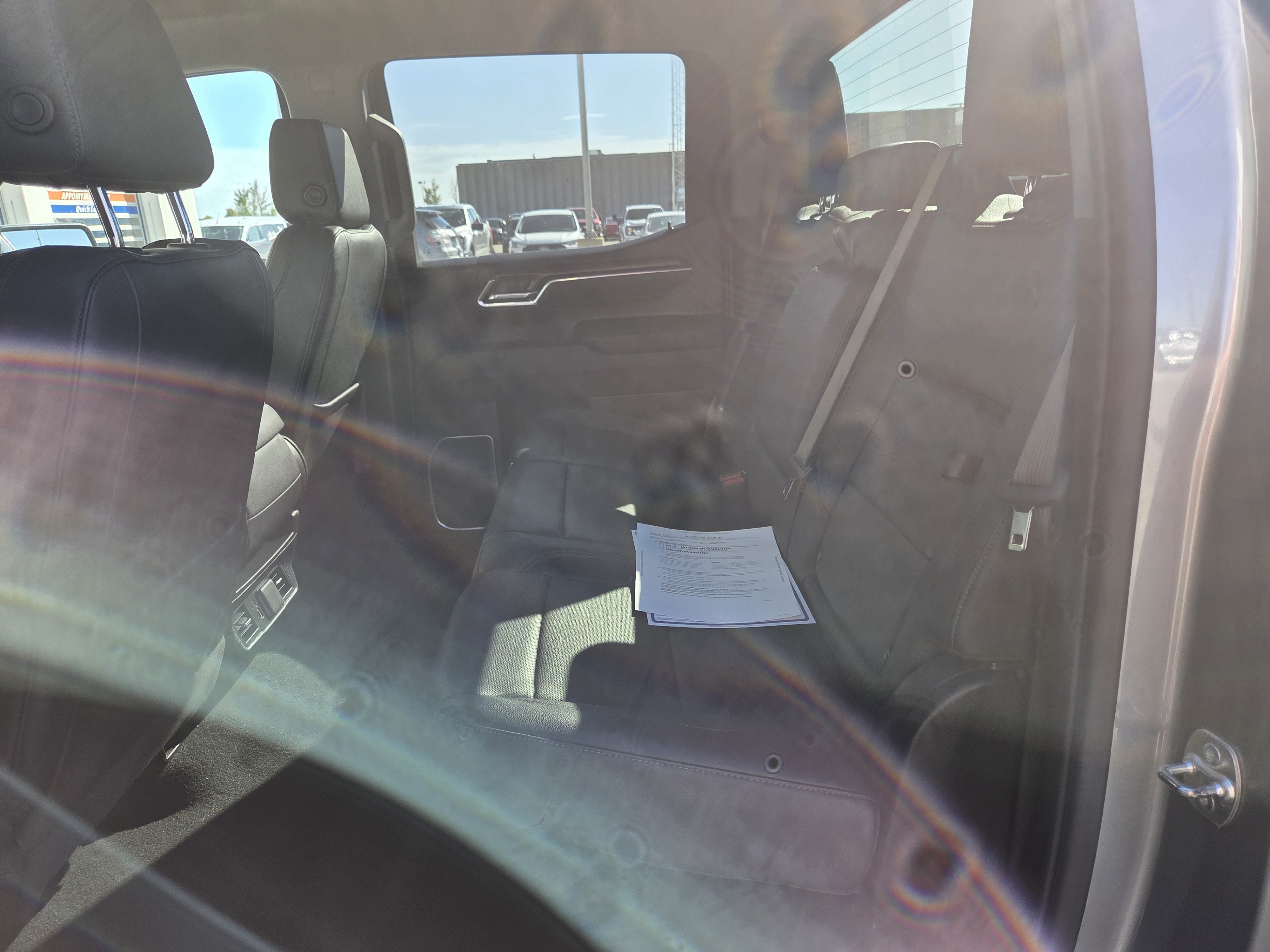 Used 2025 GMC Sierra 1500 SLT AWD/4WD image 22