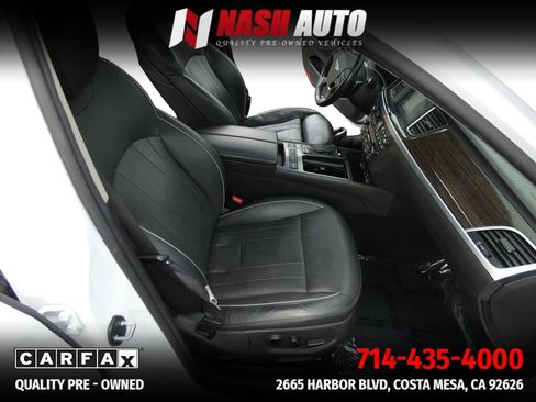 Used 2015 Hyundai Genesis 3.8 w/ Option Group 03 RWD image 22
