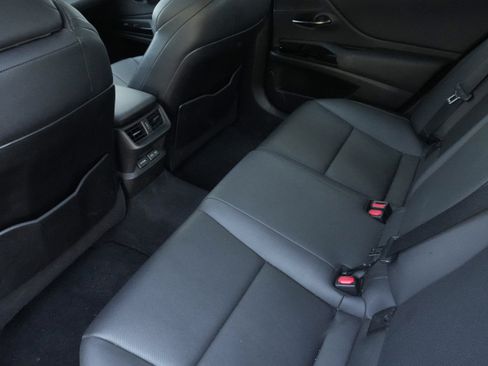 Used 2023 Lexus ES 350 F Sport FWD image 29