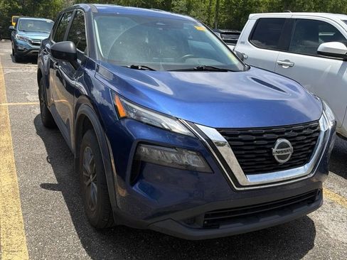 Used 2021 Nissan Rogue S FWD image 3