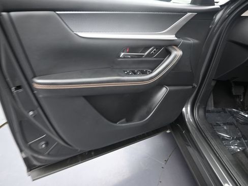Used 2025 MAZDA CX-90 Plug-In Hybrid w/ Preferred AWD/4WD image 12