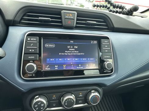 Used 2025 Nissan Versa SV w/ Trunk Package FWD image 17