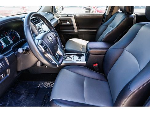 Used 2018 Toyota 4Runner SR5 Premium AWD/4WD image 20