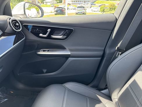 New 2025 Mercedes-Benz GLC 300 4MATIC image 26