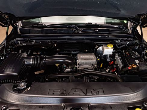 Used 2022 RAM 1500 Laramie image 31