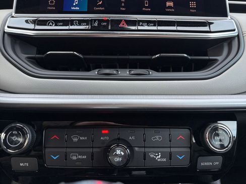 New 2026 Jeep Compass Limited w/ Sun, Sound & Navigation Group image 29