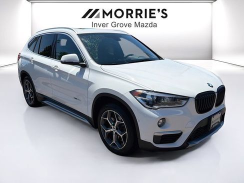 Used 2017 BMW X1 xDrive28i AWD/4WD image 3