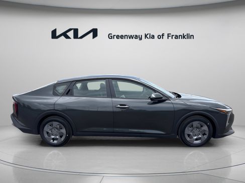 New 2026 Kia K4 FWD image 8
