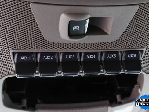 Used 2017 Ford F550 2WD Crew Cab Super Duty image 25