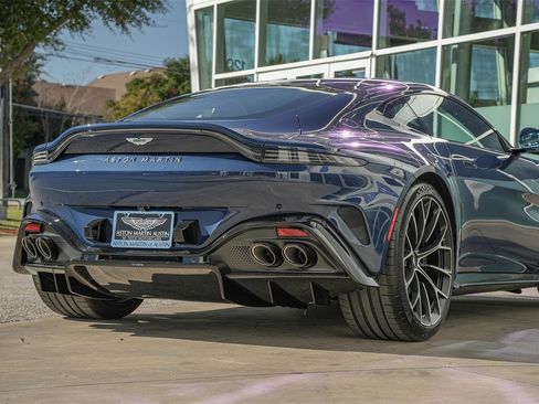 New 2025 Aston Martin V8 Vantage Coupe image 22