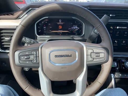 New 2026 GMC Sierra 3500 Denali w/ Denali Reserve Package image 15