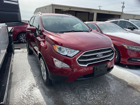Used 2018 Ford EcoSport SE image 2