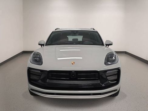 Certified 2024 Porsche Macan GTS AWD/4WD image 9