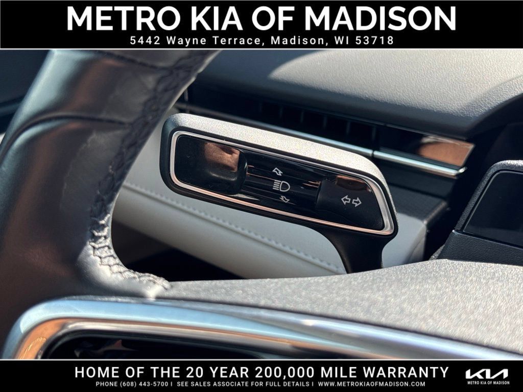 Used 2024 Lincoln Nautilus Premier w/ Equipment Group 102A AWD/4WD image 25