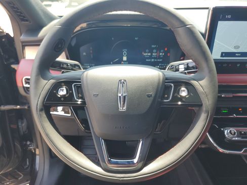 Used 2024 Lincoln Corsair Reserve w/ Equipment Group 201A AWD/4WD image 14