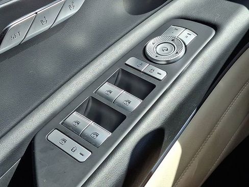 Used 2023 Genesis GV80 2.5T w/ Prestige Package image 24